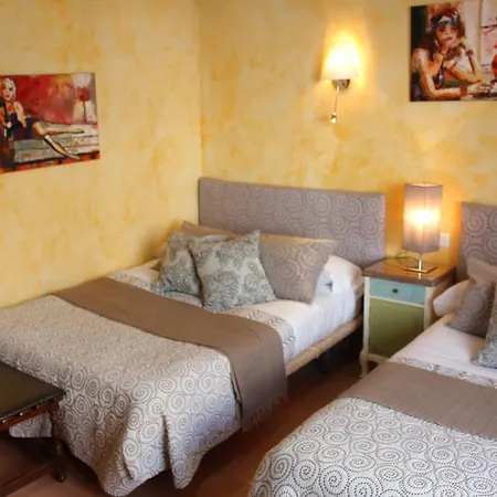 Hostal Don Peque (Adults Only) Готель типу 