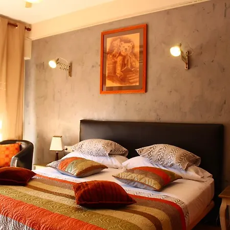 Hostal Don Peque (Adults Only) Готель типу 