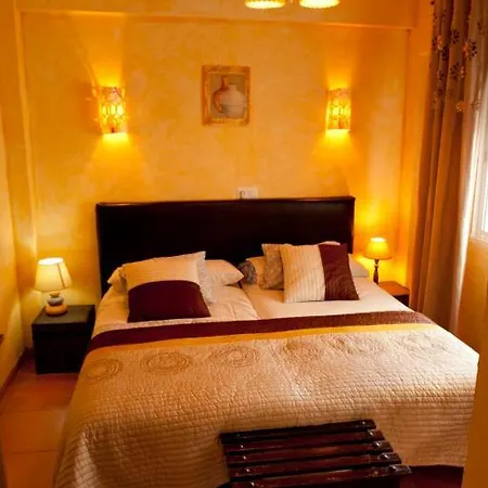 Hostal Don Peque (Adults Only) Нерха