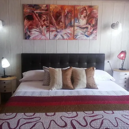 Hostal Don Peque (Adults Only) Готель типу 