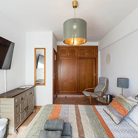 Don Peque (adults Only)