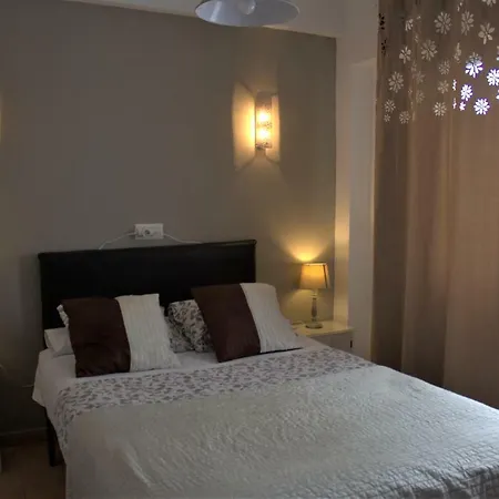 Hostal Don Peque (Adults Only) 2*