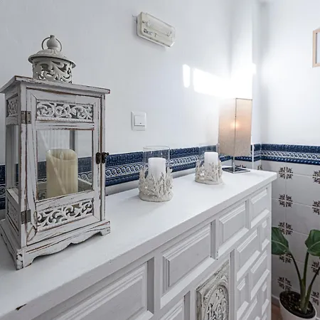 Oda ve Kahvaltı Don Peque (adults Only) Nerja
