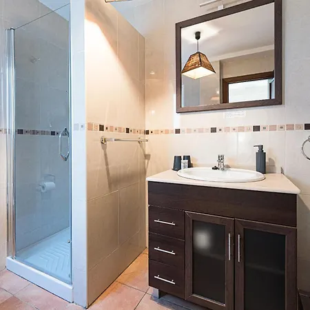 Oda ve Kahvaltı Don Peque (adults Only) Nerja