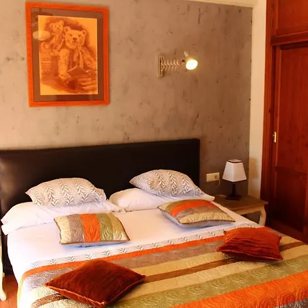 董陪客旅舍（仅限成人） 2*