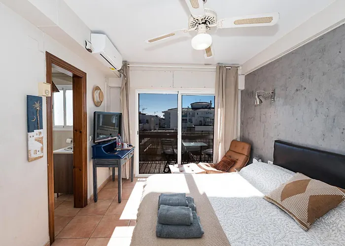 Don Peque (adults Only)