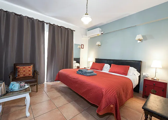 Bed & Breakfast Hostal Don Peque (Adults Only)