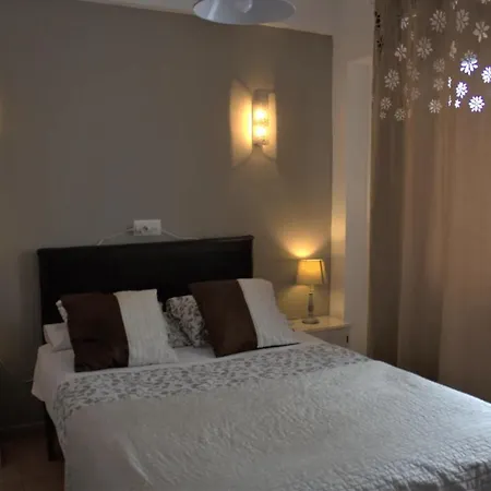 Don Peque (adults Only) Oda ve Kahvaltı 2*